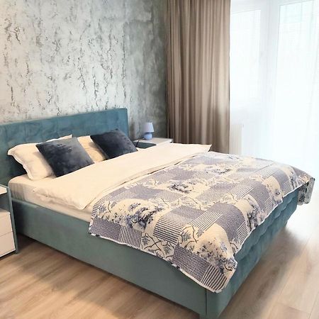 Simona Apartament Iulius Mall Яссы Экстерьер фото