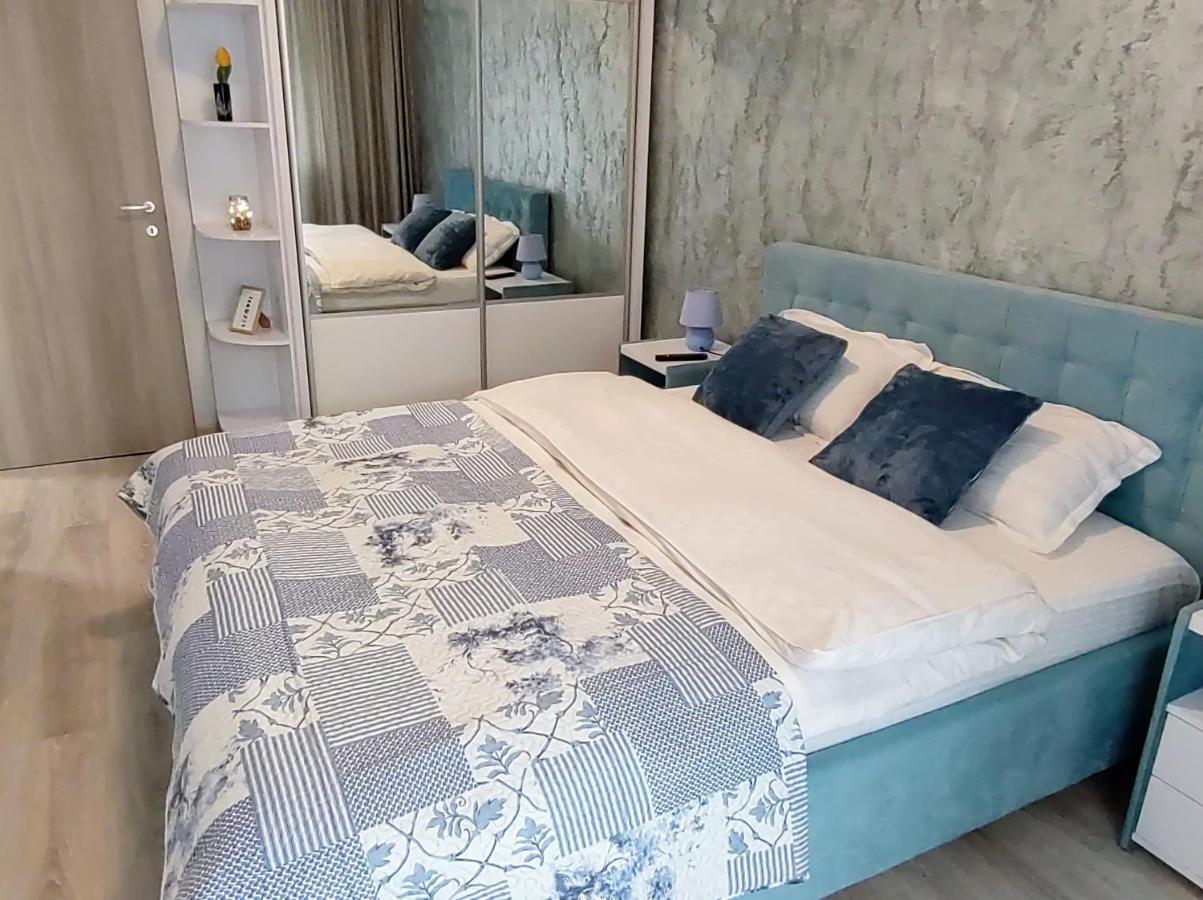 Simona Apartament Iulius Mall Яссы Экстерьер фото