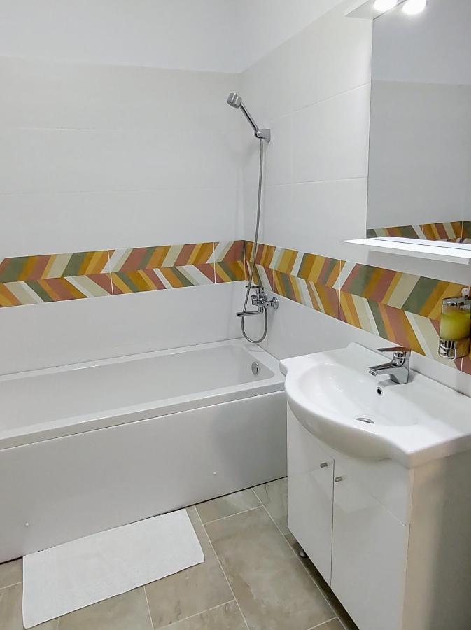 Simona Apartament Iulius Mall Яссы Экстерьер фото