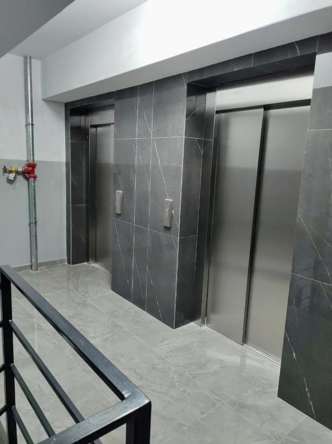 Simona Apartament Iulius Mall Яссы Экстерьер фото
