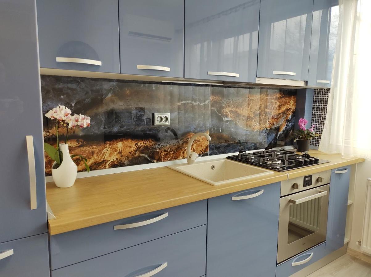 Simona Apartament Iulius Mall Яссы Экстерьер фото